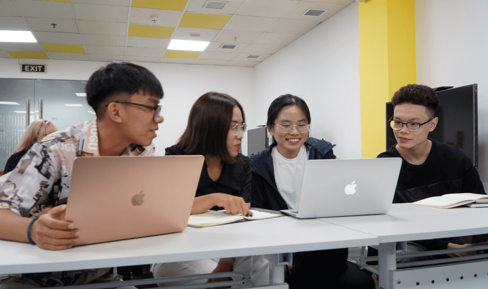 Nghiên cứu ngành và trường đại học là bước đầu để trả lời câu hỏi “du học Úc cần gì”Nghiên cứu ngành và trường đại học là bước đầu để trả lời câu hỏi “du học Úc cần gì”.