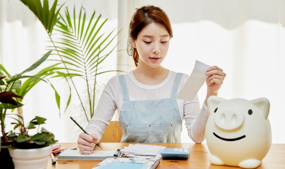 Học phí là khoản chi phí du học Úc đầu tiên bạn cần cân nhắc. Học phí là khoản chi phí du học Úc đầu tiên bạn cần cân nhắc.