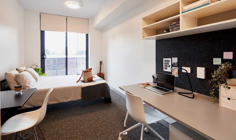 Ký túc xá Đại học Wollongong có dịch vụ nấu ăn cho sinh viên.