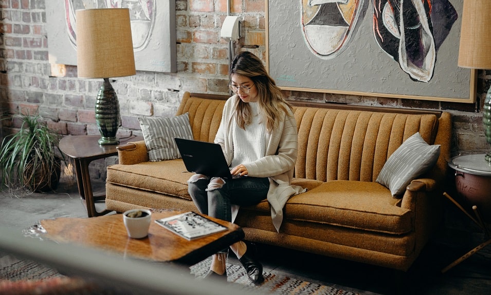 Sinh viên thích nghi với công nghệ trong thời kỳ du học Úc hậu Covid