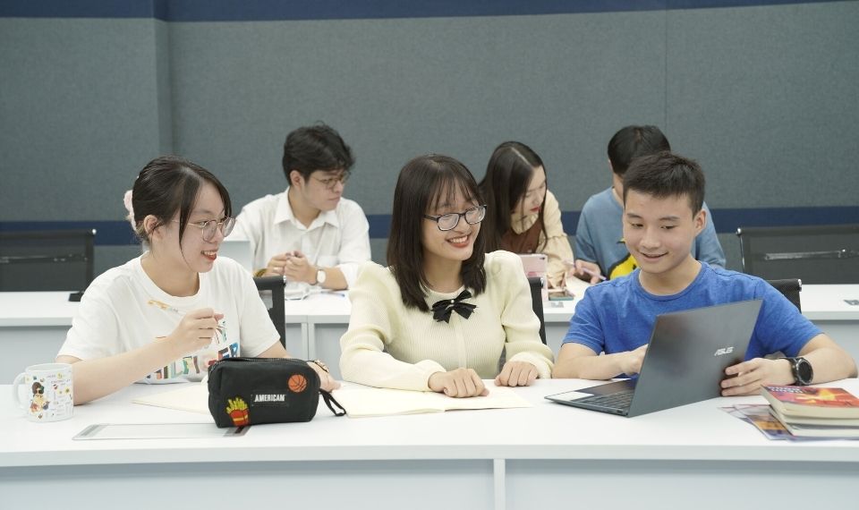 Du học Global Pathways Du học Global Pathways là lựa chọn thích hợp sau khi bạn trở về Việt Nam và muốn du học đại học.