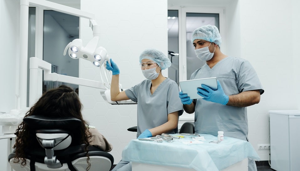 Ngành y tế và sức khỏe yêu cầu đầu vào cao Ngành y tế và sức khỏe yêu cầu đầu vào cao