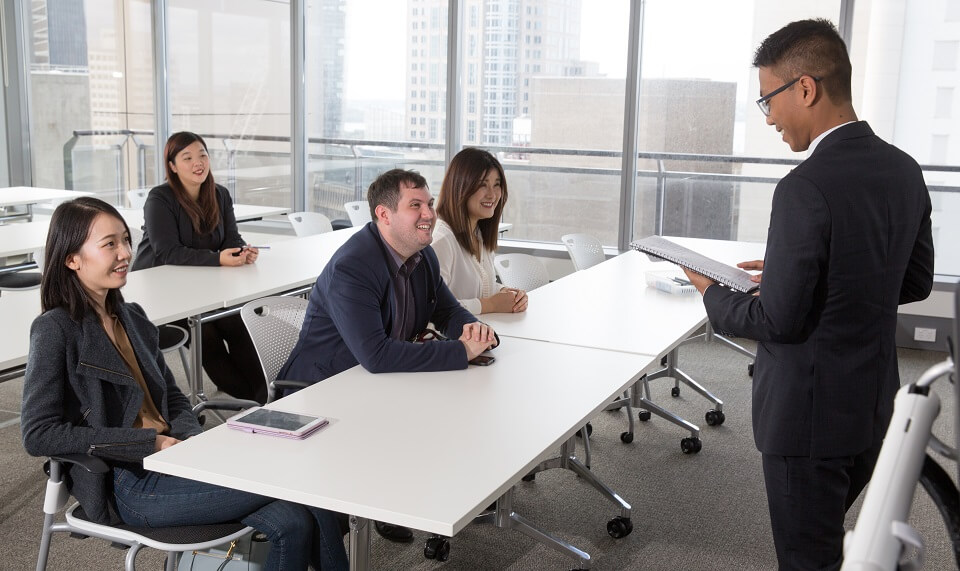 Cơ hội việc làm là điều bạn không nên bỏ qua với câu hỏi có nên du học Úc không Cơ hội việc làm là điều bạn không nên bỏ qua với câu hỏi có nên du học Úc không