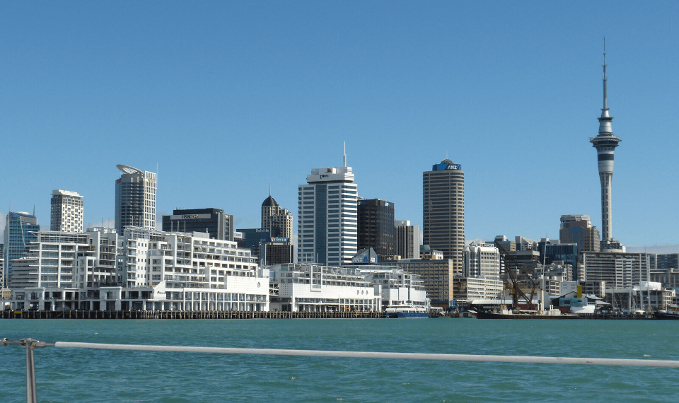 Học sinh, sinh viên có thể tham khảo tư vấn xin visa du học New Zealand từ bây giờ để du học trong năm 2023.