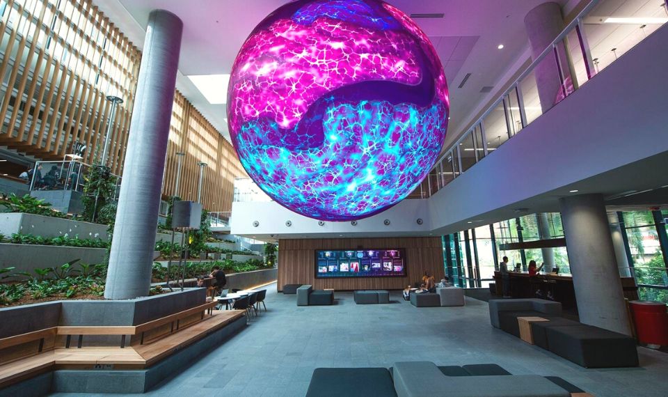 Đại học Công nghệ Queensland Top 1% thế giới.