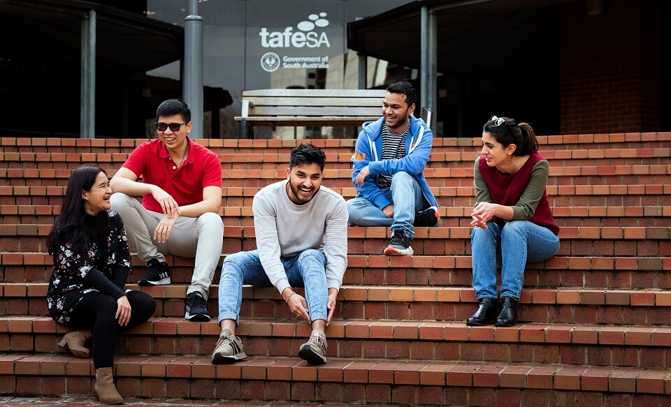 Nhiều thông tin bổ ích được chia sẻ từ đại diện trường TAFE Nam Úc