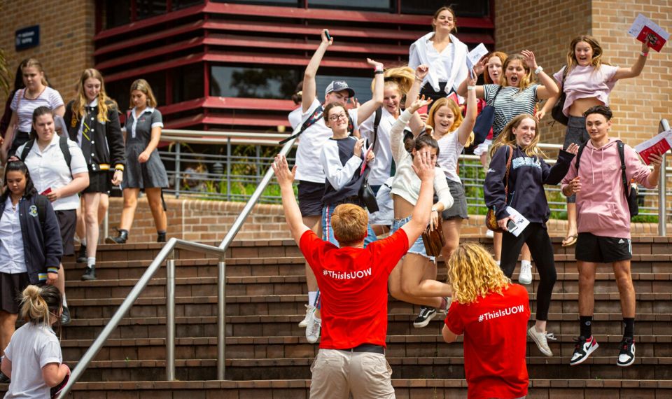 Tham gia các câu lạc bộ khi du học Úc là cách để du học sinh “làm đẹp” cho CV của mình.