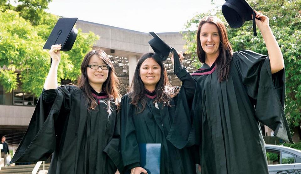 Sinh viên có thể tiếp tục ở lại Canada và tham gia tiếp các chương trình sau đại học Sinh viên có thể tiếp tục ở lại Canada và tham gia tiếp các chương trình sau đại học