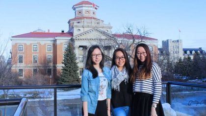 Con gái nên đi du học nước nào? Chọn ngành nào dễ xin việc?