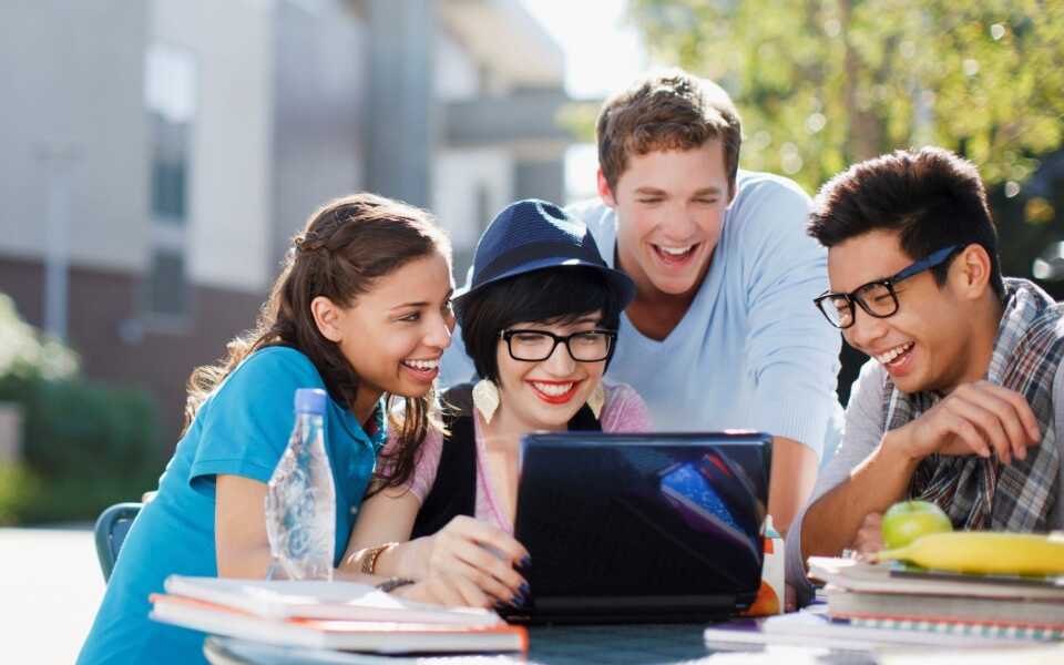 Bám sát điều kiện xét duyệt học bổng