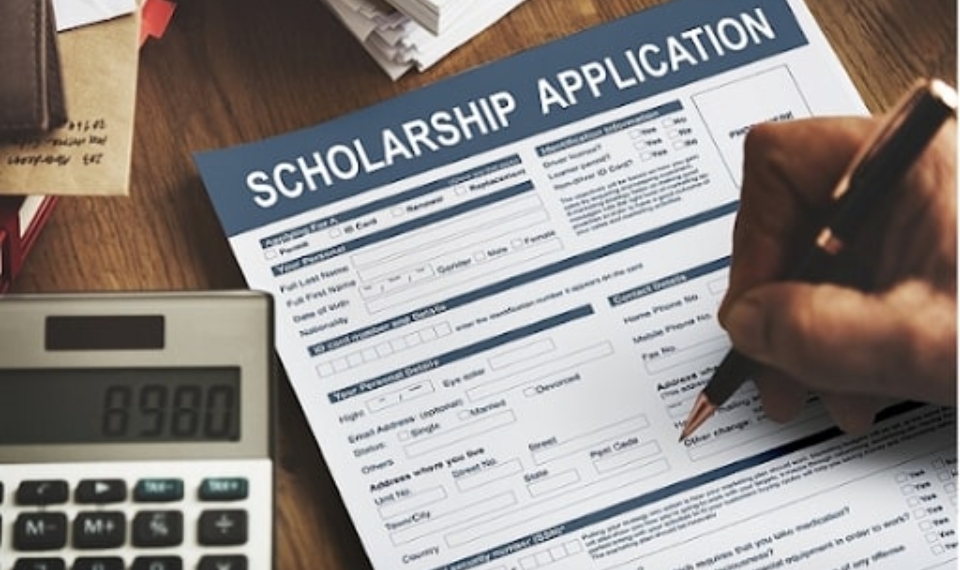 chuẩn bị hồ sơ săn học bổng du học toàn phần