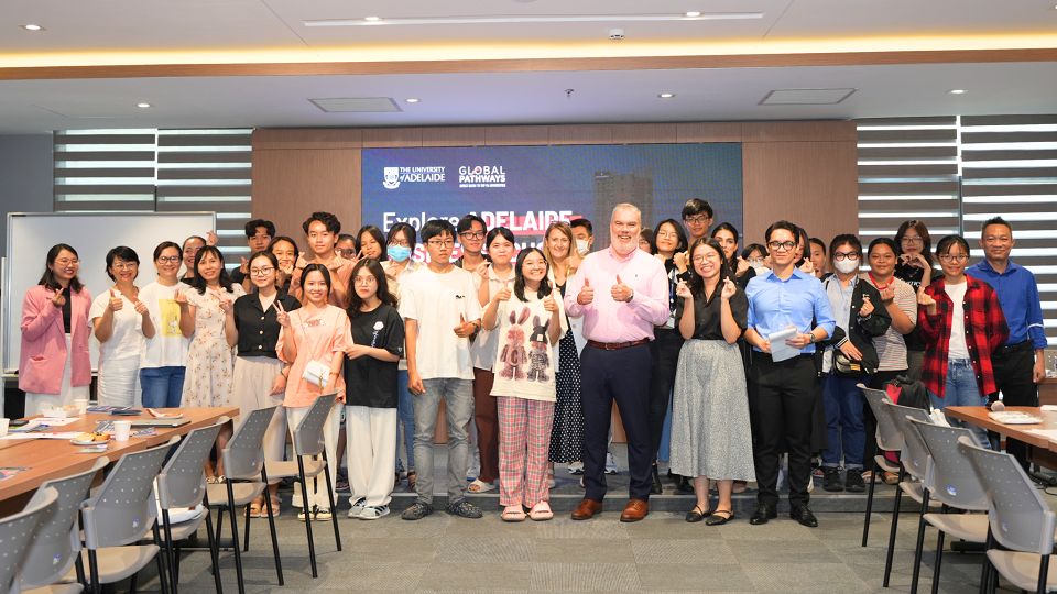 Workshop “Explore Adelaide Business School - Pathway to Deloitte”