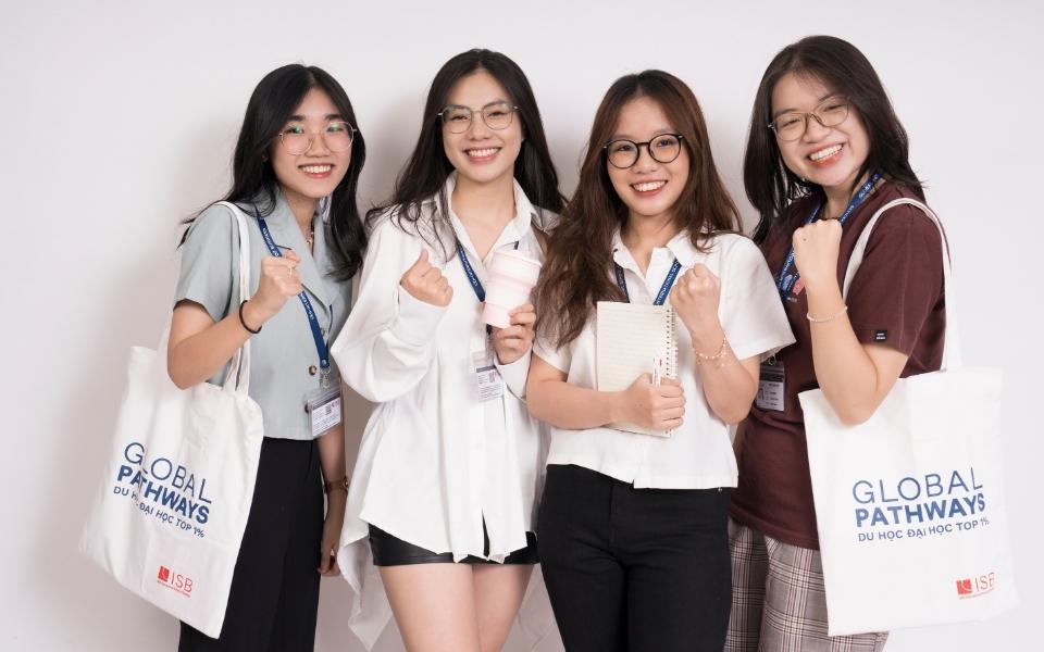 Sinh viên Global Pathways
