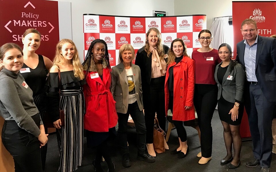 Sinh viên Griffith thực tập 100 giờ được miễn một môn học Sinh viên Griffith thực tập 100 giờ được miễn một môn học