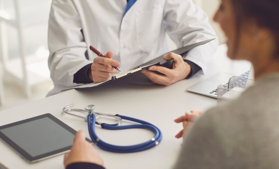 Bảo hiểm ý tế là giấy tờ bắt buộc đối với du học sinh Bảo hiểm ý tế là giấy tờ bắt buộc đối với du học sinh