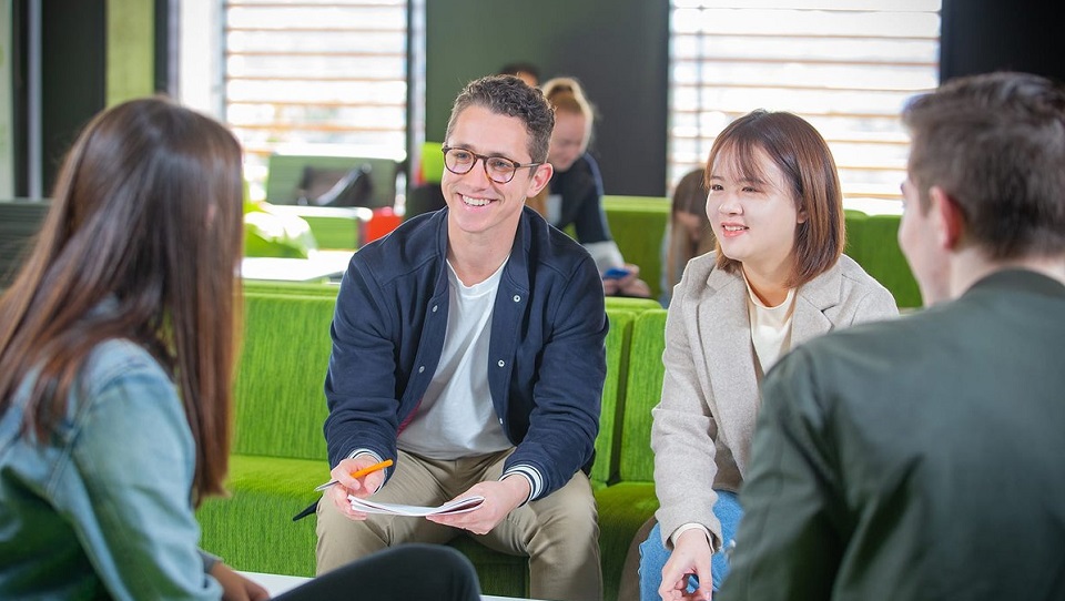 Trường kinh doanh Massey có hơn 87 đối tác doanh nghiệp Trường kinh doanh Massey có hơn 87 đối tác doanh nghiệp