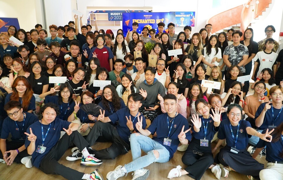 Buddy Day kết nối các tân sinh viên với nhau Buddy Day kết nối các tân sinh viên với nhau