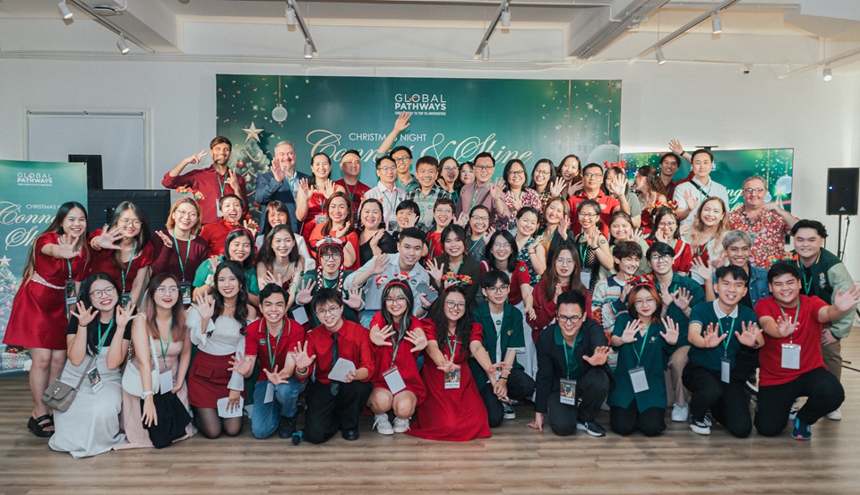 Christmas Night diễn ra vào tối 16/122023 vừa qua Christmas Night diễn ra vào tối 16/122023 vừa qua