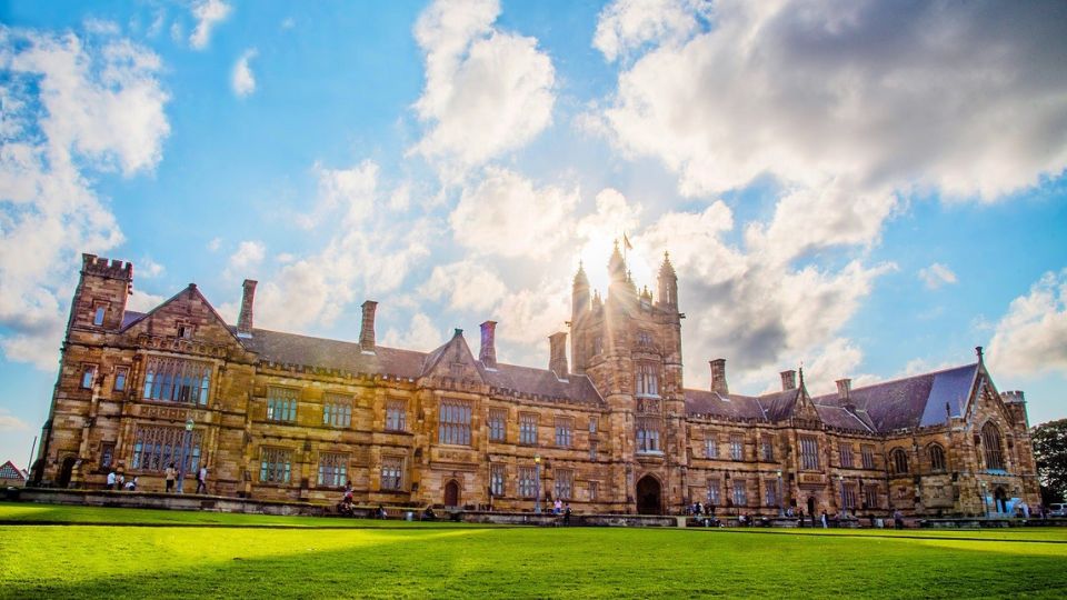 Khuôn viên Đại học Sydney tại Úc