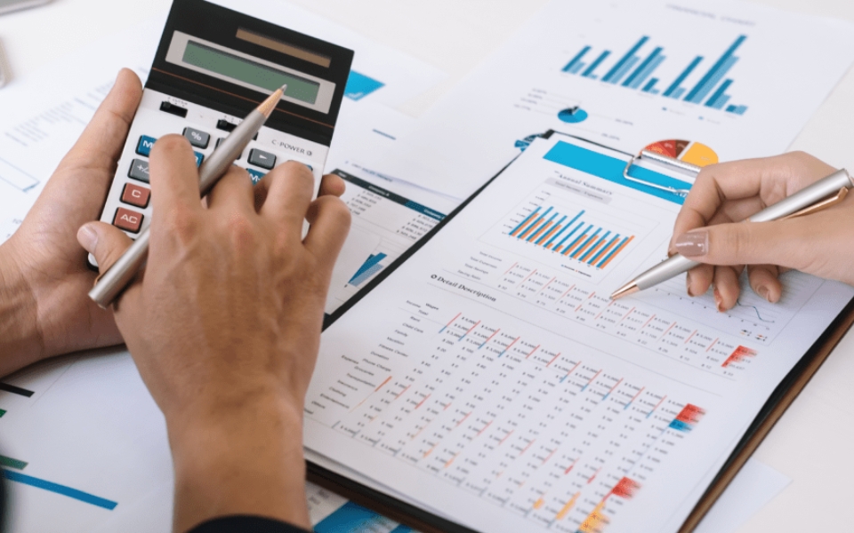 Tình hình tài chính yếu 