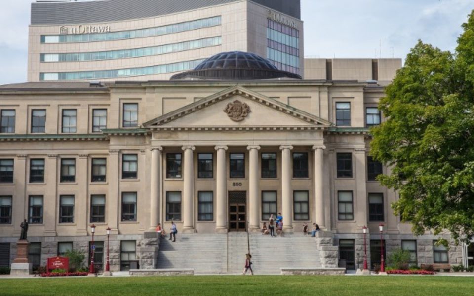 các trường đại học ở canada