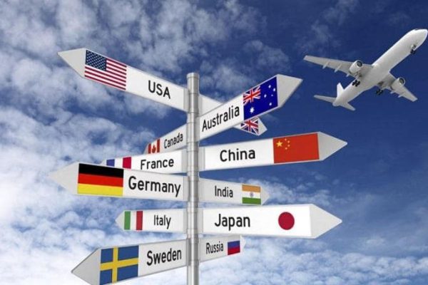 Lợi ích của việc đi du học và những bất lợi cần cân nhắc