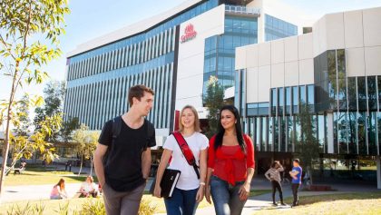 Du Học Tự Túc: Tất Cả Những Gì Bạn Cần Biết Về Điều Kiện, Chi Phí Và Quy Trình