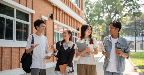 Dự bị đại học Úc: Điều kiện đầu vào và chương trình học