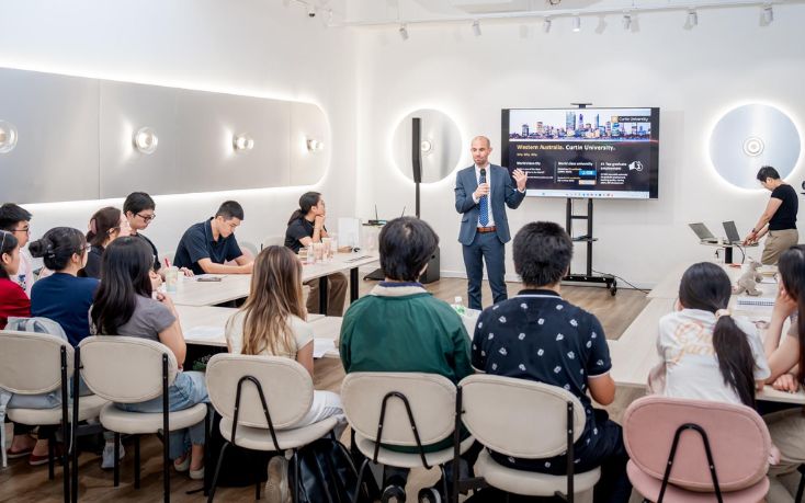 Các bước chuẩn bị cho lộ trình du học Úc 18 - 24 tháng